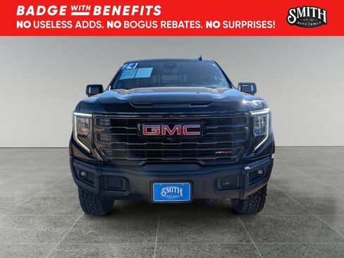 Used 2024 GMC Sierra 1500 AT4X image 9