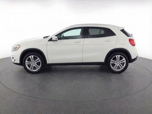 Certified 2020 Mercedes-Benz GLA 250 image 4