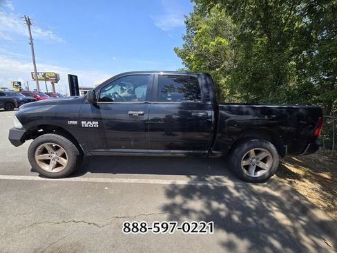 Used 2014 RAM 1500 Express AWD/4WD image 3