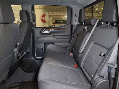 New 2026 GMC Sierra 1500 Elevation w/ Preferred Package AWD/4WD image 12