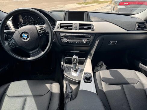 Used 2014 BMW 320i Sedan image 16