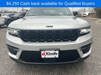 New 2025 Jeep Grand Cherokee Altitude video 2