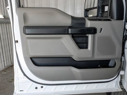 Used 2021 Ford F250 XL w/ Power Equipment Group AWD/4WD image 32