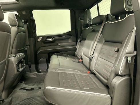 Used 2023 GMC Sierra 1500 AT4X w/ AT4X AEV Edition image 21