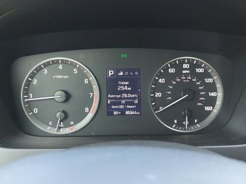 Used 2017 Hyundai Sonata Sport w/ Value Edition Package 02 FWD image 10