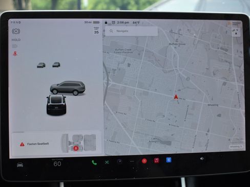 Used 2021 Tesla Model Y Long Range AWD/4WD image 19