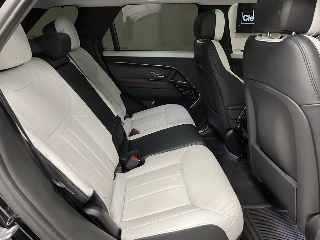 Used 2023 Land Rover Range Rover Sport First Edition AWD/4WD image 54