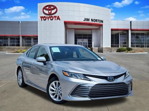 Used 2024 Toyota Camry LE FWD image 1