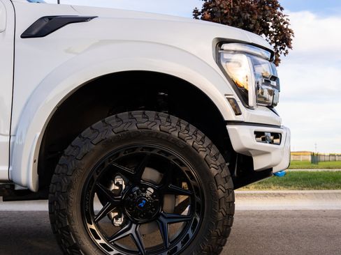 Used 2025 Ford F150 Raptor w/ Equipment Group 803A Raptor R AWD/4WD image 15