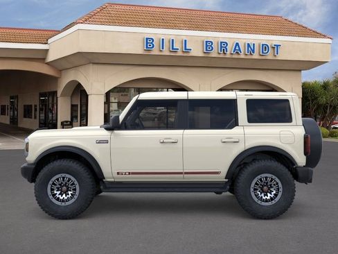 New 2026 Ford Bronco Outer Banks image 5
