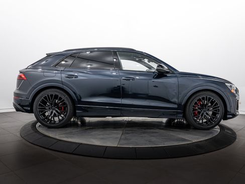 New 2026 Audi SQ8 Premium Plus AWD/4WD image 3