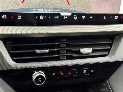 New 2026 Ford Explorer ST-Line w/ ST-Line Street Pack image 19