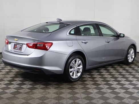 Used 2024 Chevrolet Malibu LT image 9