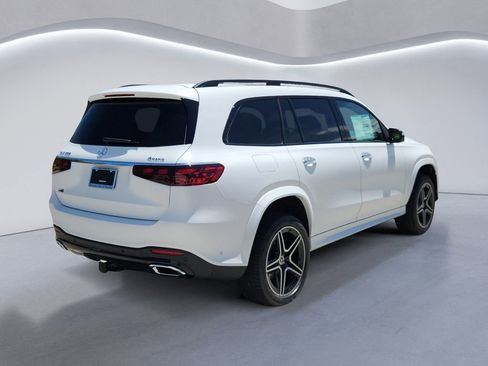 New 2026 Mercedes-Benz GLS 450 4MATIC image 4