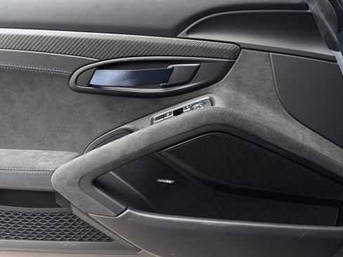 Certified 2023 Porsche 718 Cayman GT4 RS RWD image 20