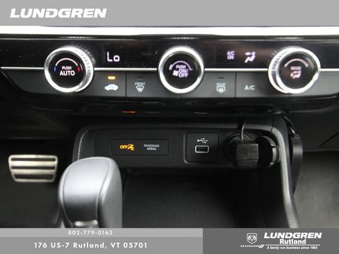 Used 2024 Honda Civic Sport image 13