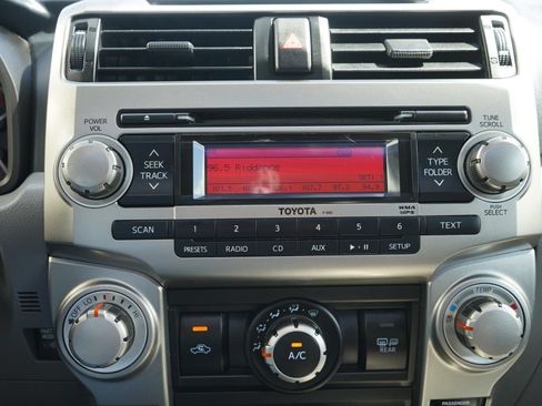 Used 2012 Toyota 4Runner SR5 w/ Convenience Pkg AWD/4WD image 19
