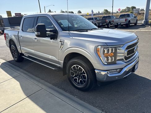 Used 2022 Ford F150 XLT w/ Equipment Group 302A High AWD/4WD image 7