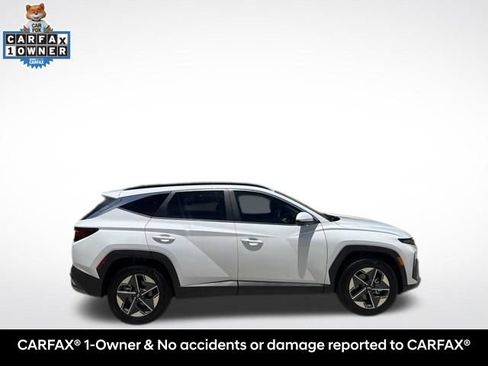 Used 2026 Hyundai Tucson SEL FWD image 2