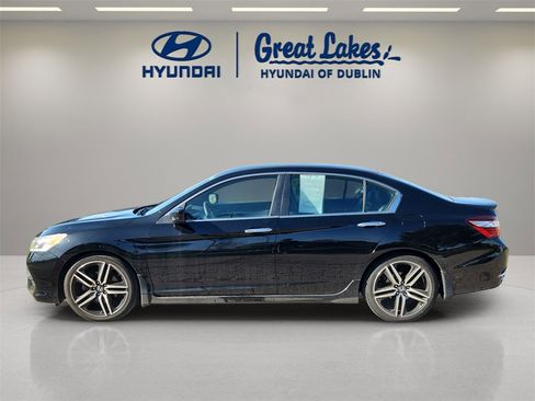 Used 2016 Honda Accord Sport image 2