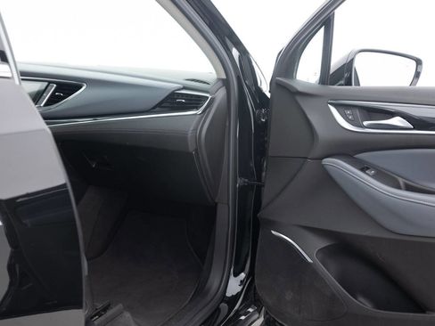 Used 2018 Buick Enclave Essence w/ Trailering Package image 28