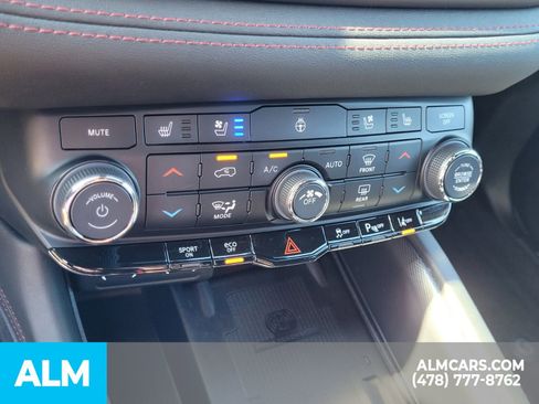 Used 2022 Dodge Durango R/T image 25