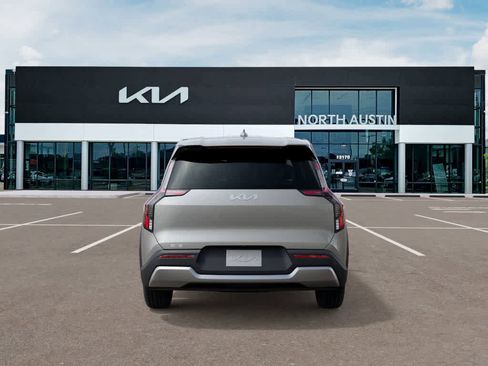 New 2026 Kia EV9 Light image 5