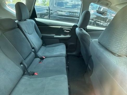 Used 2014 Toyota Prius V Three FWD image 9