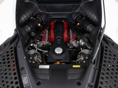 Used 2023 Ferrari SF90 Stradale image 20