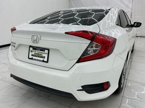 Used 2018 Honda Civic LX image 8