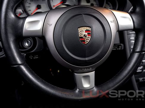 Used 2009 Porsche 911 Carrera S image 34