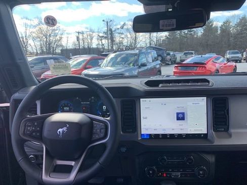 New 2026 Ford Bronco Outer Banks w/ Sasquatch Package image 28