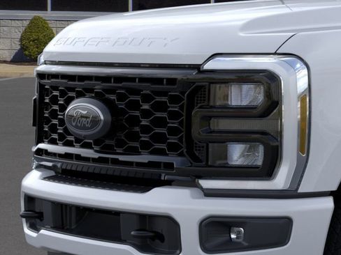 New 2026 Ford F250 XLT AWD/4WD image 17
