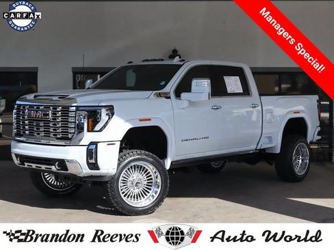 Used 2026 GMC Sierra 2500 Denali w/ Denali Reserve Package AWD/4WD image 1