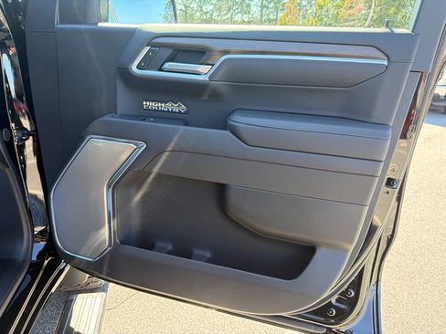 New 2026 Chevrolet Silverado 1500 High Country w/ Midnight Edition image 14