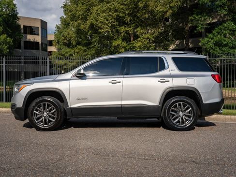 Used 2019 GMC Acadia SLT AWD/4WD image 9