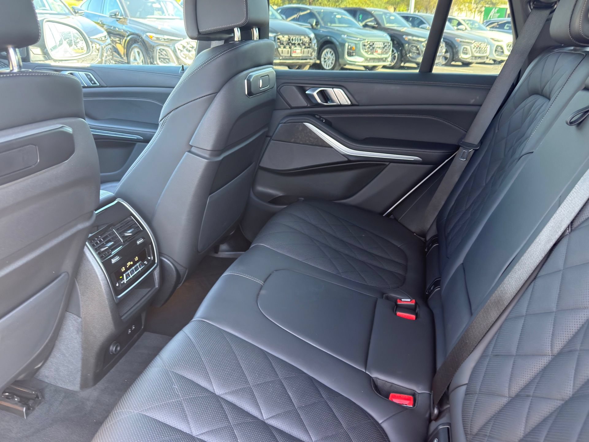 Used 2025 BMW X5 xDrive40i AWD/4WD image 26