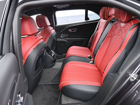 New 2026 Bentley Flying Spur Plug-In Hybrid AWD/4WD image 27