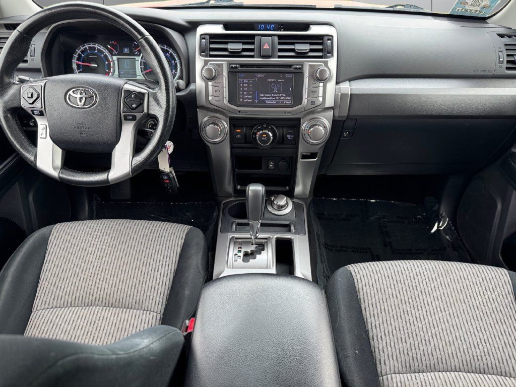Used 2015 Toyota 4Runner SR5 AWD/4WD image 12