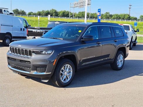 New 2025 Jeep Grand Cherokee L Laredo w/ Luxury Tech Group I image 2