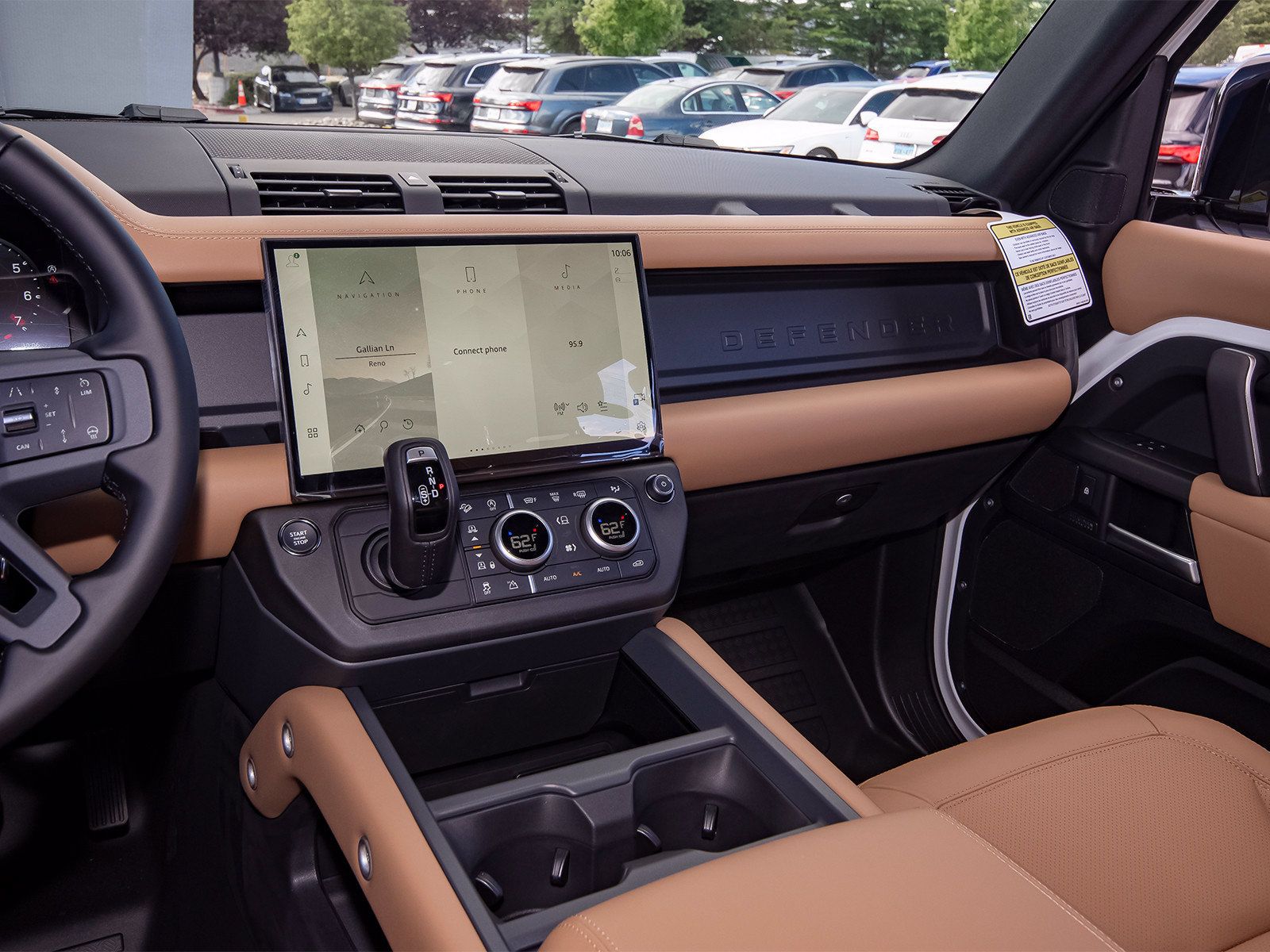 New 2026 Land Rover Defender 110 X-Dynamic SE AWD/4WD image 24