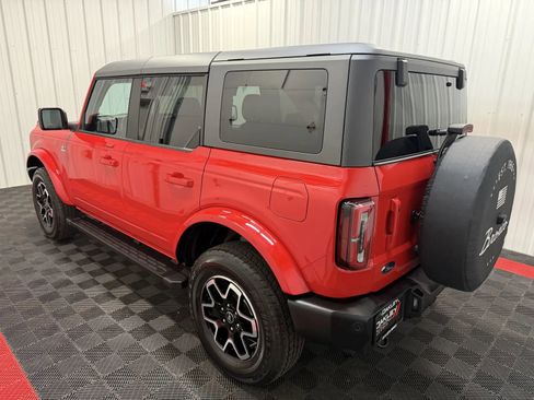Used 2023 Ford Bronco Outer Banks AWD/4WD image 6