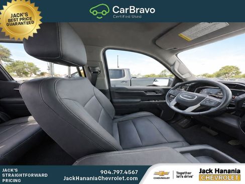 Used 2022 GMC Sierra 1500 SLT w/ X31 Off-Road Package AWD/4WD image 8