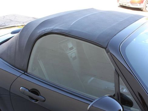 Used 2007 MAZDA MX-5 Miata Touring RWD image 28