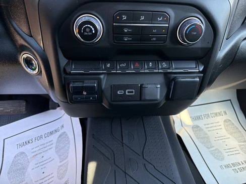 Used 2025 Chevrolet Silverado 2500 Custom w/ Custom Convenience Package image 22