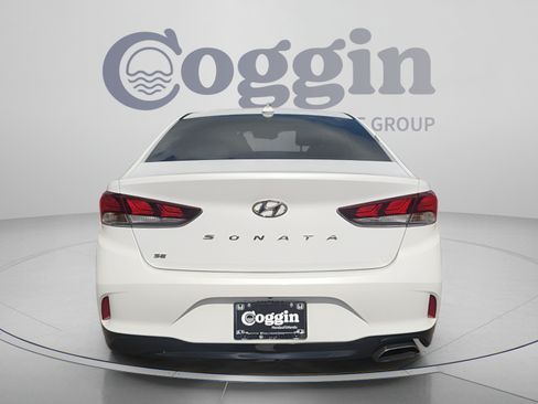 Used 2018 Hyundai Sonata SE FWD image 5