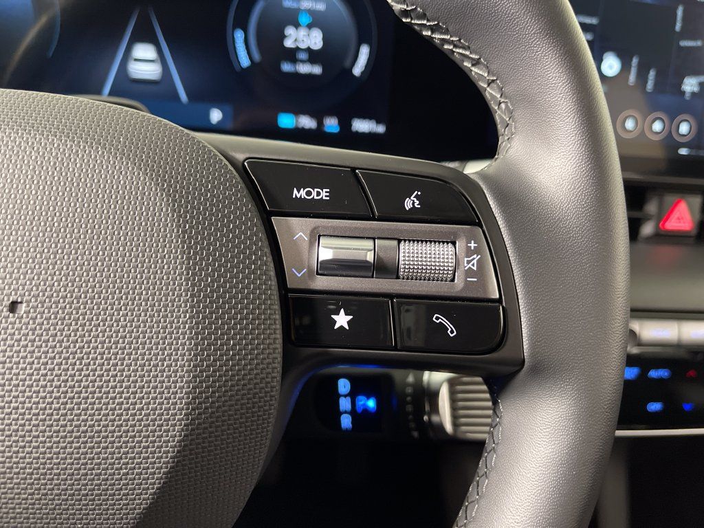 Certified 2026 Hyundai Ioniq 5 SEL RWD image 29