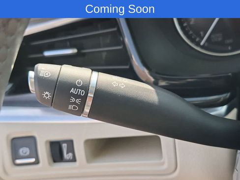 Used 2024 Cadillac XT6 Premium Luxury AWD/4WD image 23
