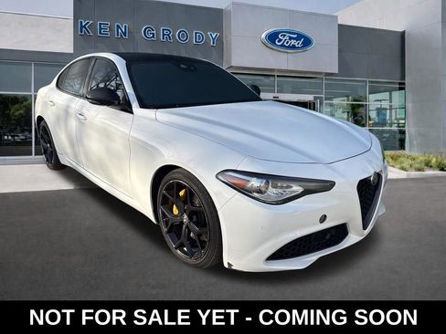 Used 2021 Alfa Romeo Giulia Ti w/ Nero Edizione image 1