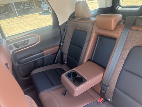 Used 2025 Ford Bronco Sport Outer Banks w/ Outer Banks Tech Package+ AWD/4WD image 12